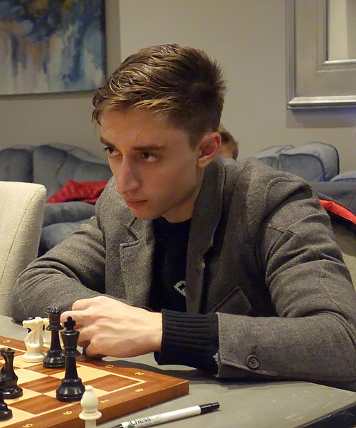 File:DaniilDubov19a.jpg