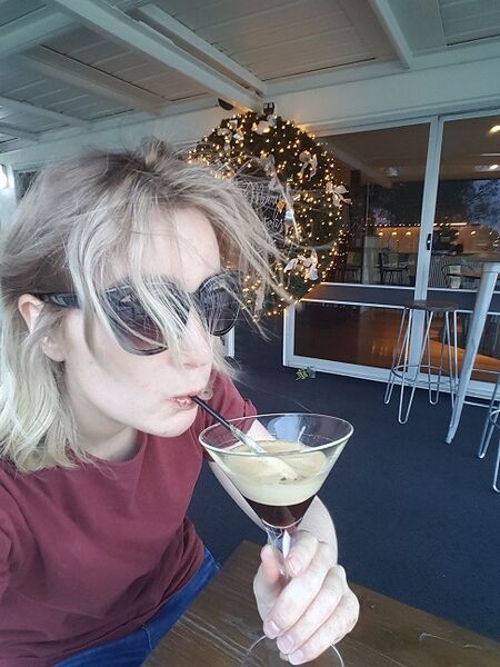 File:Alana 001.jpg